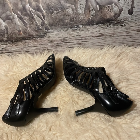 First leather shoes - Picture 4 of 10